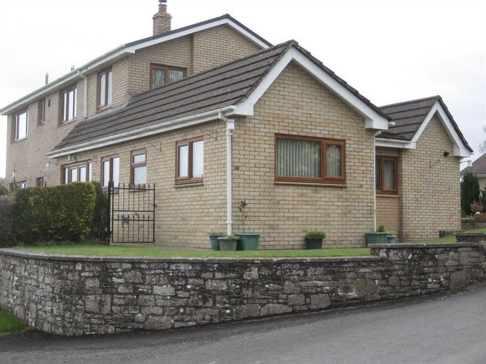 Hotel Cae Y Rhedyn Annexe Crickhowell Esterno foto